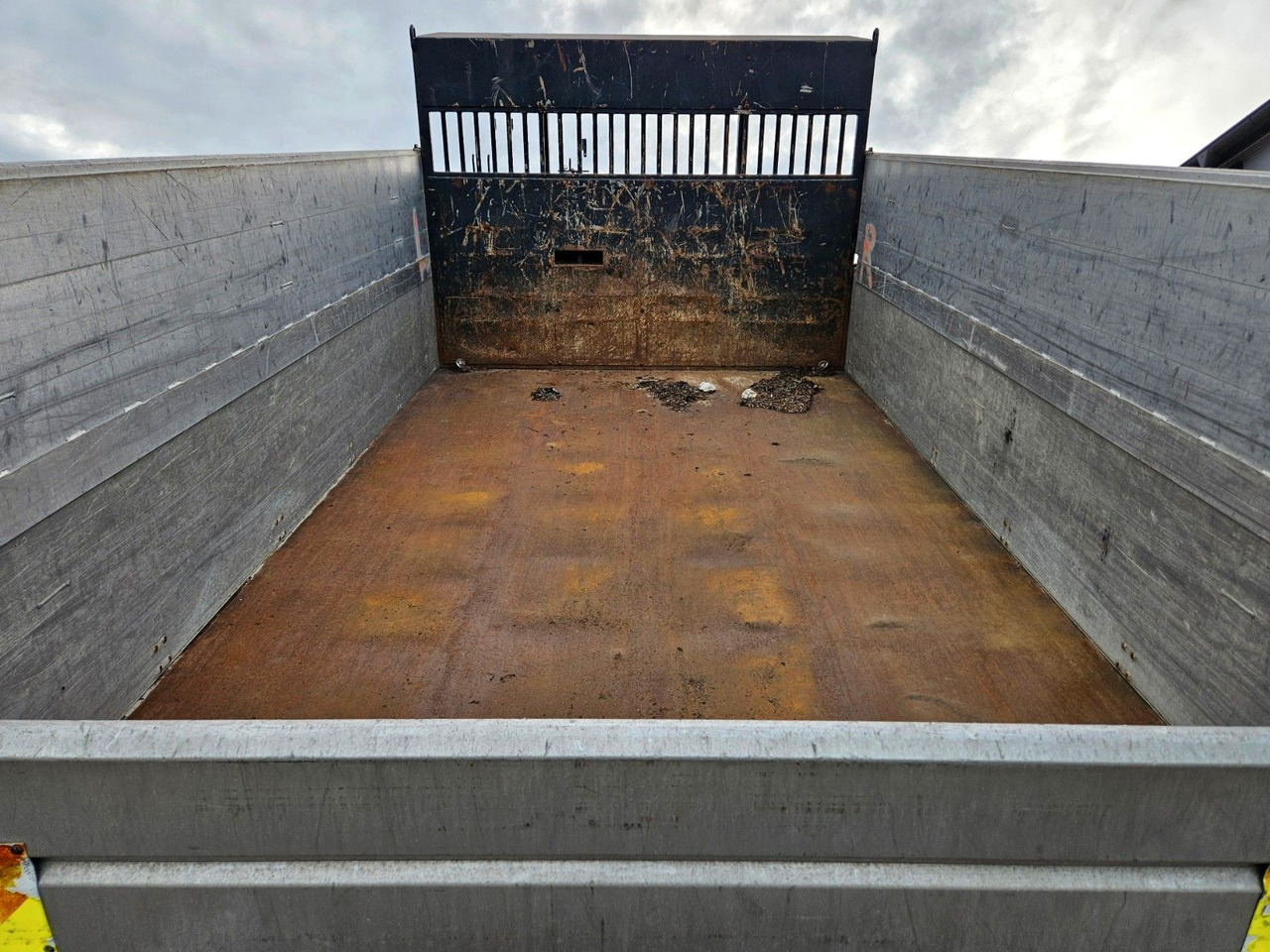 Scania R380 4x4 Winterdienst Euro4 - Sklápěč: obrázek 4 Scania R380 4x4 Winterdienst Euro4 - Sklápěč: obrázek 4