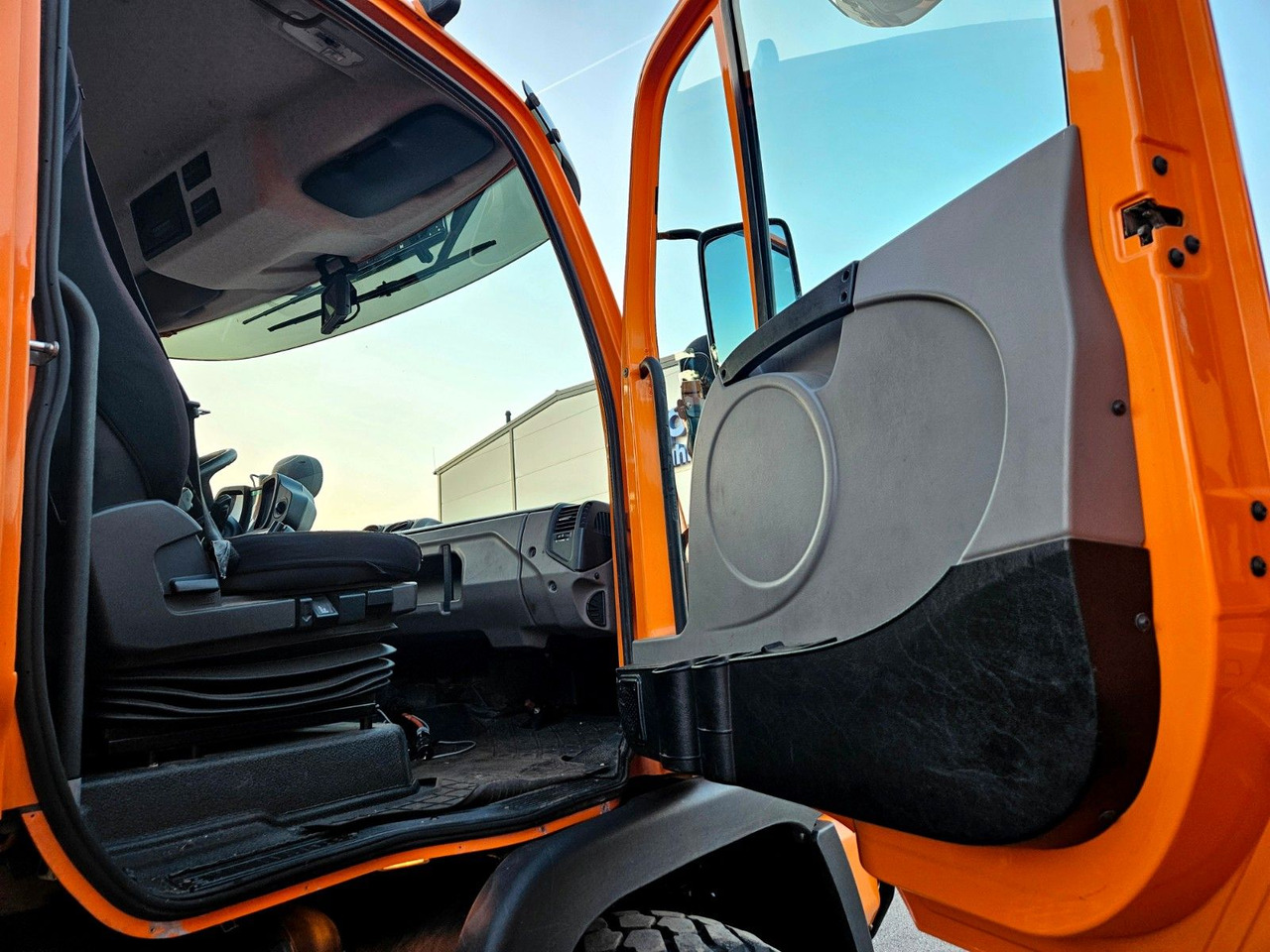 Sklápěč Unimog U427 UGE Euro6 VarioPilot Hydrostat: obrázek 15 Sklápěč Unimog U427 UGE Euro6 VarioPilot Hydrostat: obrázek 15