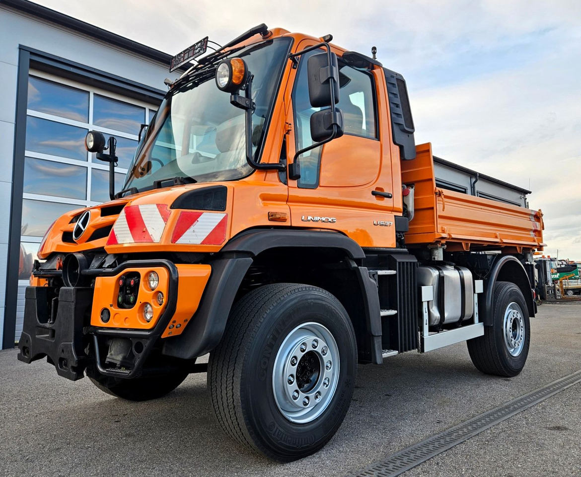 Unimog U527 UGE Euro6 VarioPilot Hydrostat - Sklápěč: obrázek 1 Unimog U527 UGE Euro6 VarioPilot Hydrostat - Sklápěč: obrázek 1