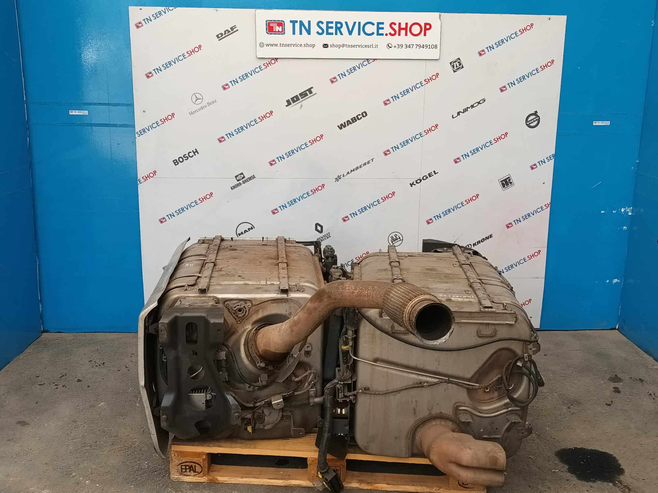 Catalizzatore Mercedes-Benz MP4 - Motor: obrázek 1 Catalizzatore Mercedes-Benz MP4 - Motor: obrázek 1