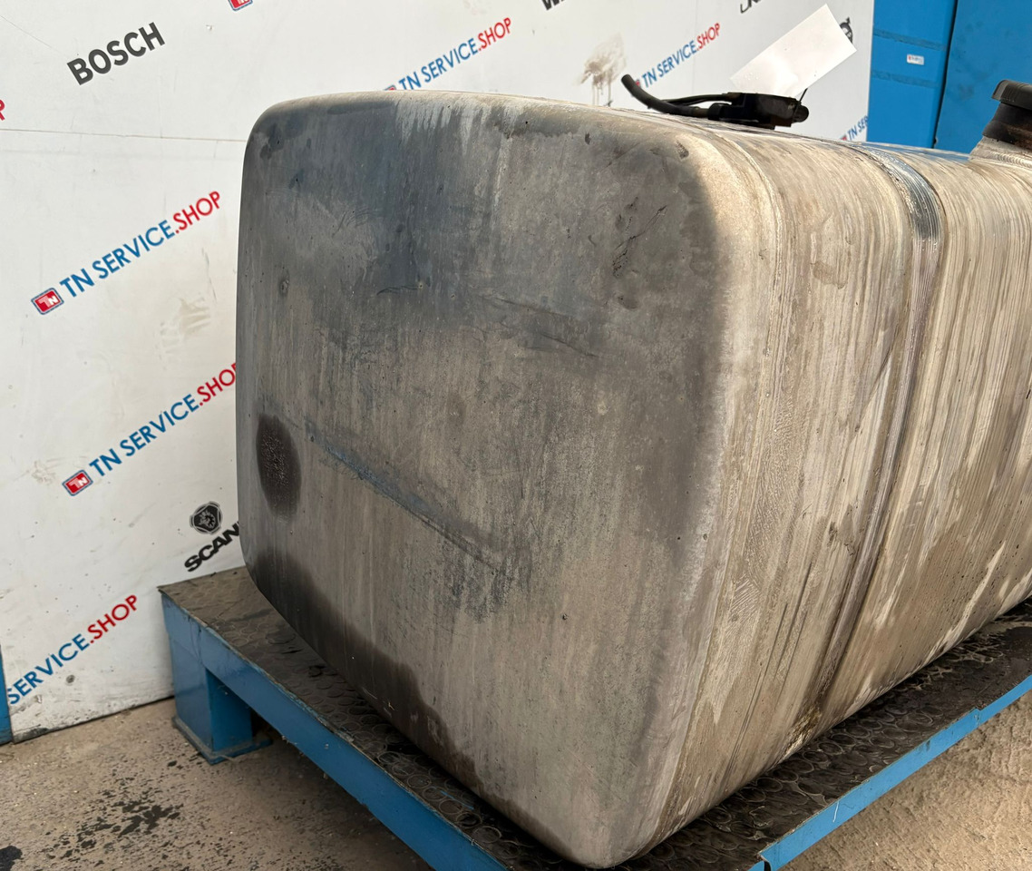 Serbatoio carburante Iveco - Palivová nádrž pro Nákladní auto: obrázek 2 Serbatoio carburante Iveco - Palivová nádrž pro Nákladní auto: obrázek 2