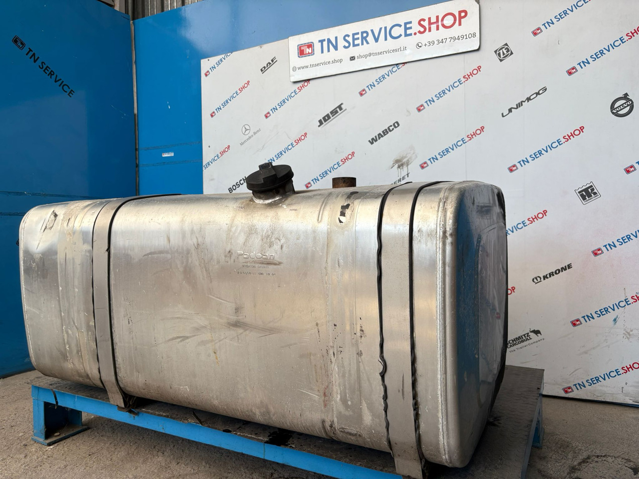 Serbatoio gasolio Iveco - Palivová nádrž pro Dodávka: obrázek 2 Serbatoio gasolio Iveco - Palivová nádrž pro Dodávka: obrázek 2