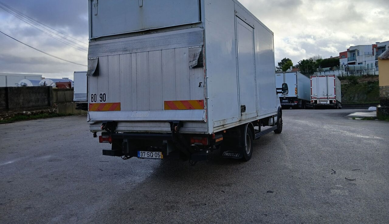 IVECO 70C18 - Izotermický nákladní automobil: obrázek 1 IVECO 70C18 - Izotermický nákladní automobil: obrázek 1