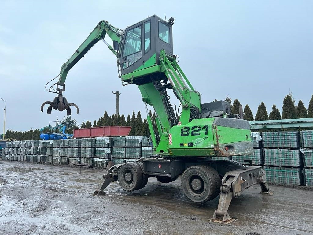 Sennebogen 821 - Překládkové rypadlo: obrázek 4 Sennebogen 821 - Překládkové rypadlo: obrázek 4