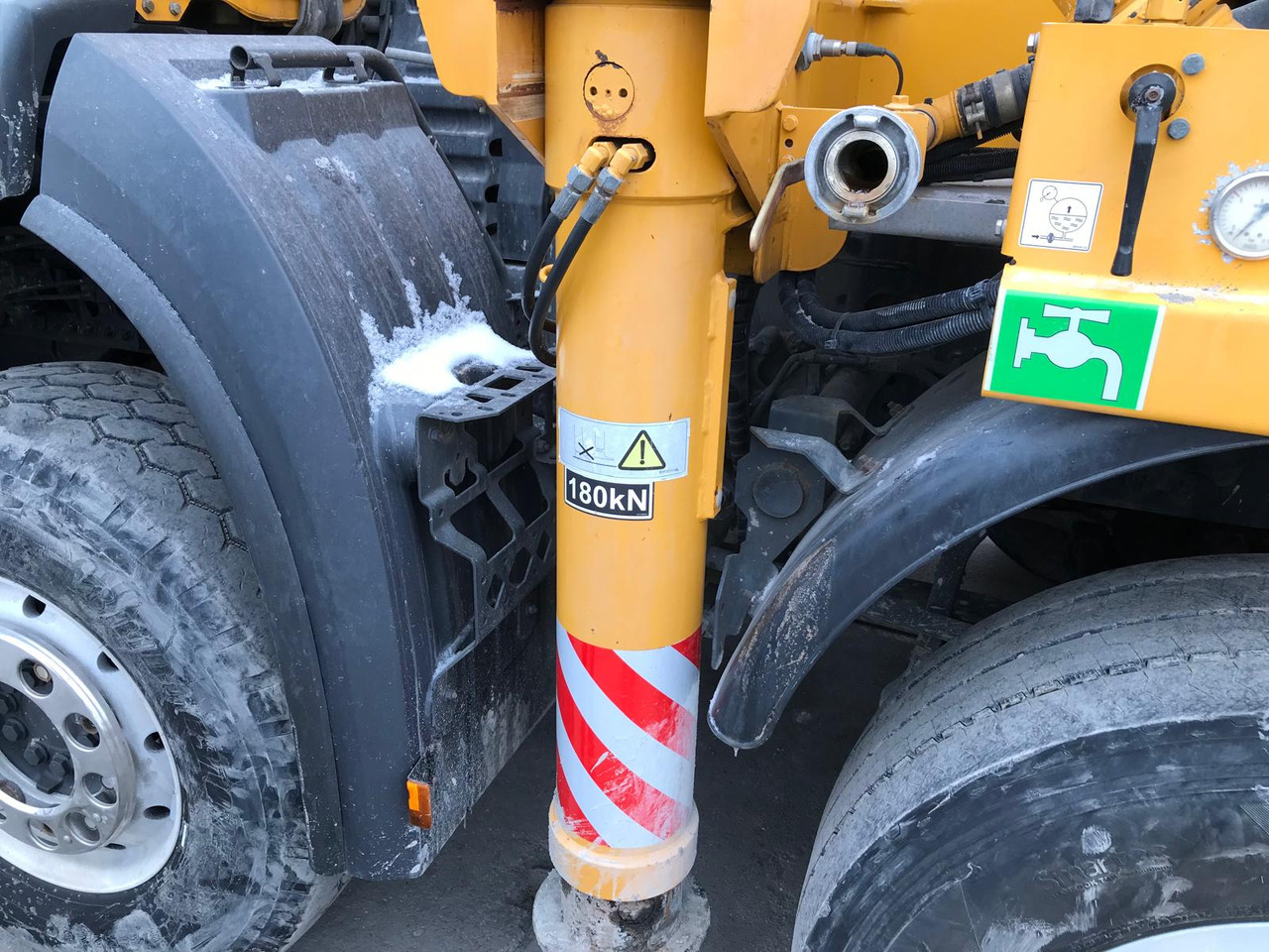 SCHWING STETTER FBP 27 - Autodomíchávač s čerpadlem: obrázek 4 SCHWING STETTER FBP 27 - Autodomíchávač s čerpadlem: obrázek 4
