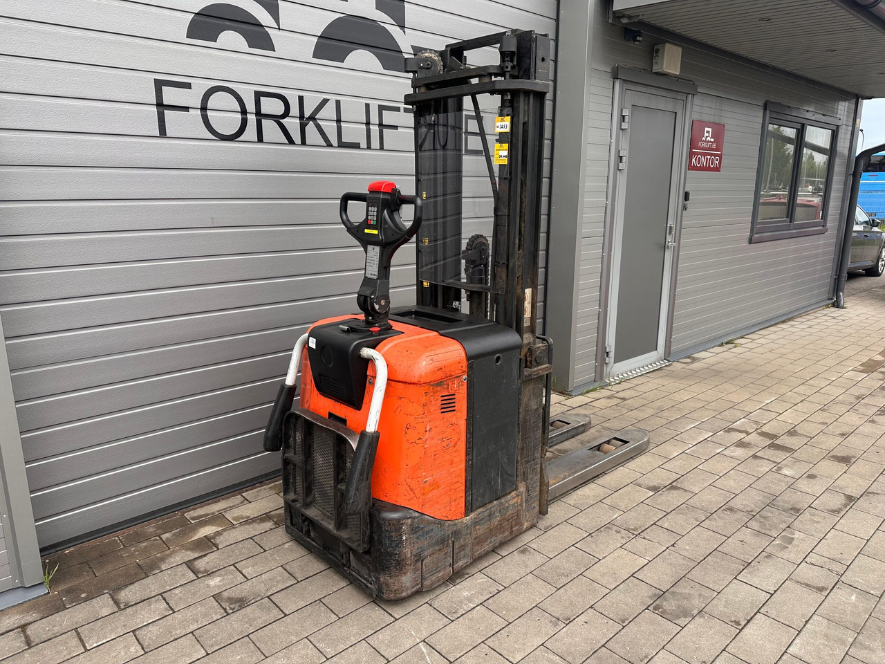 BT SPE125 - Stohovací vozík: obrázek 4 BT SPE125 - Stohovací vozík: obrázek 4