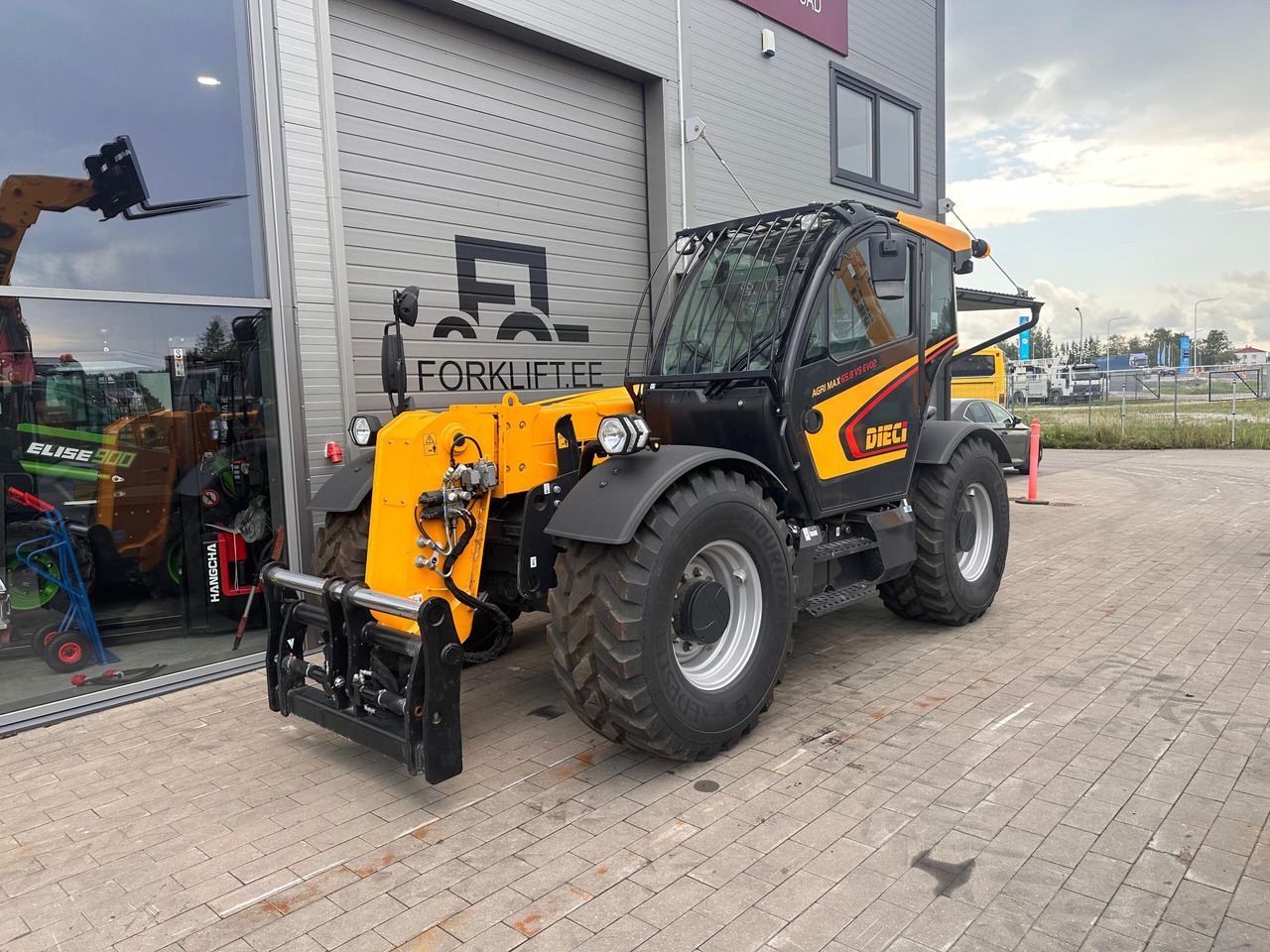 Dieci Agri Max 65.8 VS EVO2 GD - Teleskopický manipulátor: obrázek 1 Dieci Agri Max 65.8 VS EVO2 GD - Teleskopický manipulátor: obrázek 1