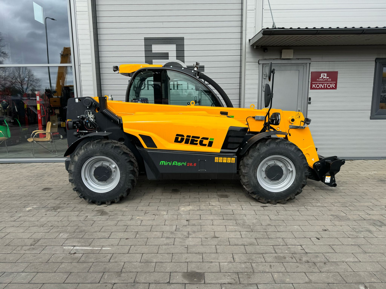 Dieci Mini Agri 26.6 - Teleskopický manipulátor: obrázek 5 Dieci Mini Agri 26.6 - Teleskopický manipulátor: obrázek 5
