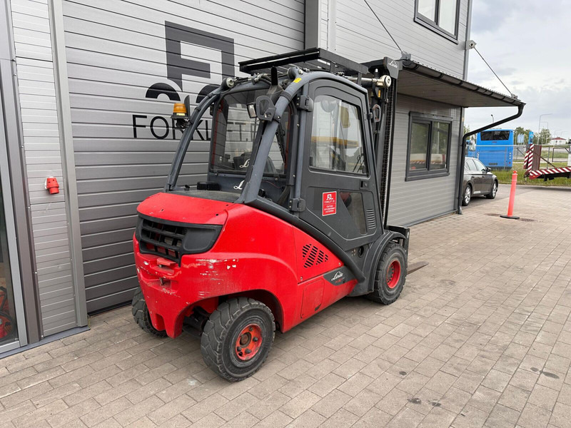 Linde H30D-02 - Dieselový vysokozdvižný vozík: obrázek 4 Linde H30D-02 - Dieselový vysokozdvižný vozík: obrázek 4