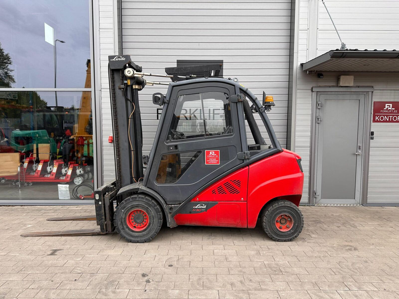 Linde H30D-02 - Dieselový vysokozdvižný vozík: obrázek 2 Linde H30D-02 - Dieselový vysokozdvižný vozík: obrázek 2