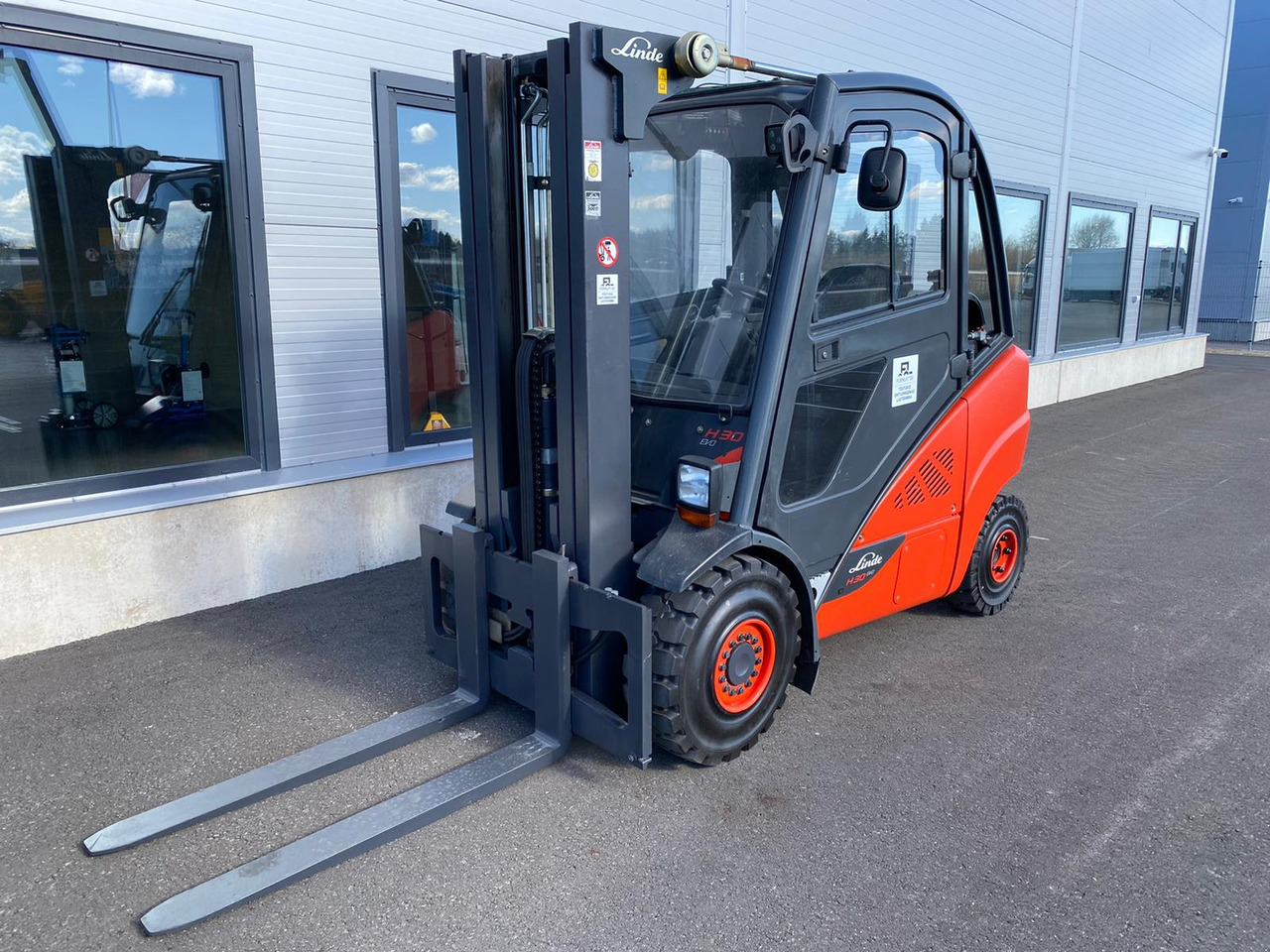 Linde H30T-02 EVO - Plynový vysokozdvižný vozík: obrázek 1 Linde H30T-02 EVO - Plynový vysokozdvižný vozík: obrázek 1