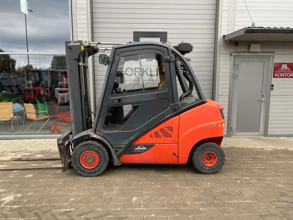 Linde H35D - Dieselový vysokozdvižný vozík: obrázek 4 Linde H35D - Dieselový vysokozdvižný vozík: obrázek 4
