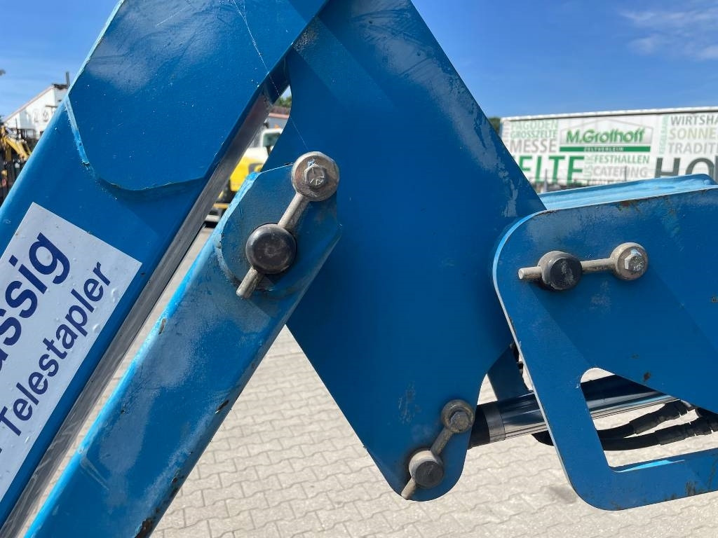 Genie Z 45/25 - Kloubová plošina: obrázek 5 Genie Z 45/25 - Kloubová plošina: obrázek 5