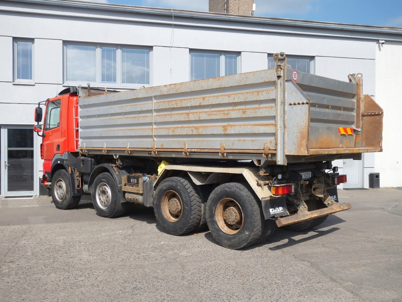 DAF CF85.410 8x4 mit Meiller - Sklápěč: obrázek 4 DAF CF85.410 8x4 mit Meiller - Sklápěč: obrázek 4