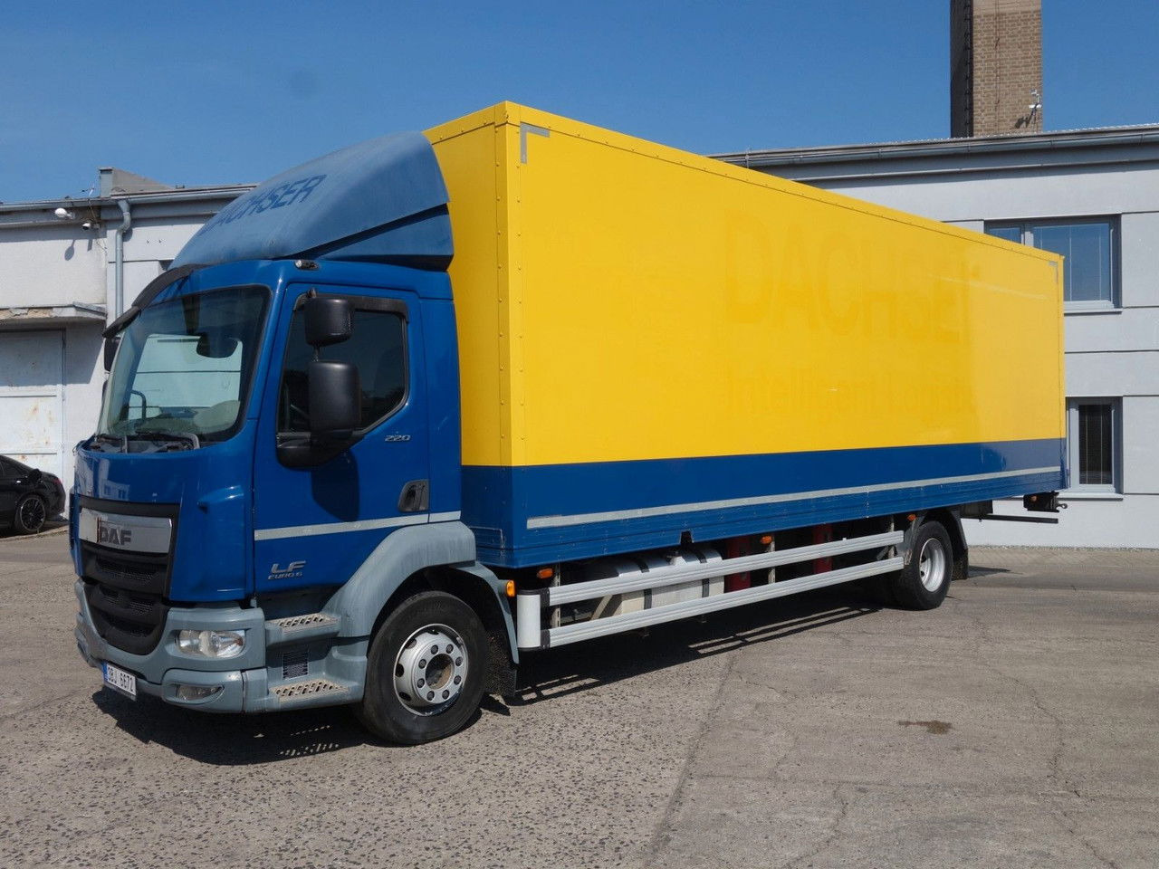 DAF LF 220 14 t - Skříňový nákladní auto: obrázek 2 DAF LF 220 14 t - Skříňový nákladní auto: obrázek 2