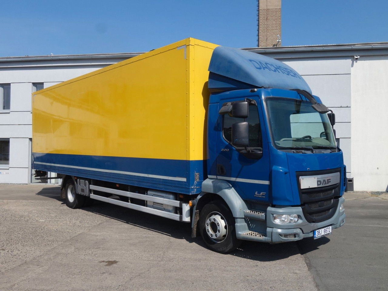 DAF LF 220 14 t - Skříňový nákladní auto: obrázek 3 DAF LF 220 14 t - Skříňový nákladní auto: obrázek 3