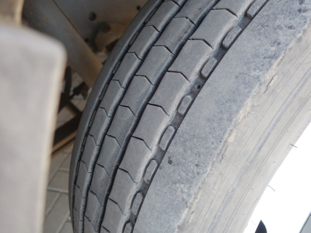 Skříňový nákladní auto Iveco Eurocargo 75E19,   18 Palleten: obrázek 10