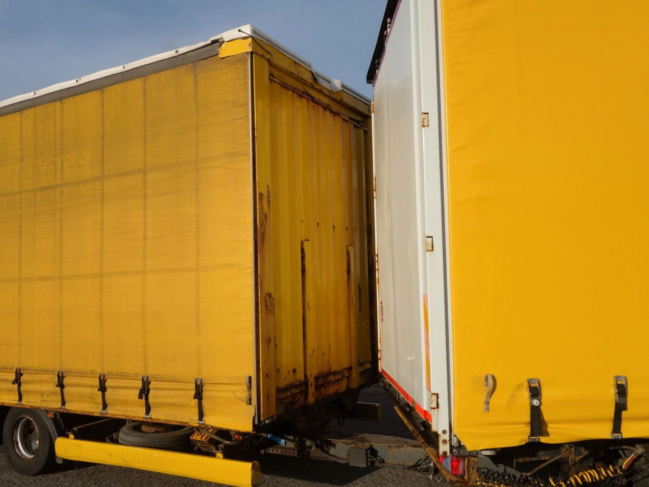 MAN TGX 24.400 EEV 6x2 + Anhänger Krone 120m3 - Plachtový nákladní auto: obrázek 5 MAN TGX 24.400 EEV 6x2 + Anhänger Krone 120m3 - Plachtový nákladní auto: obrázek 5