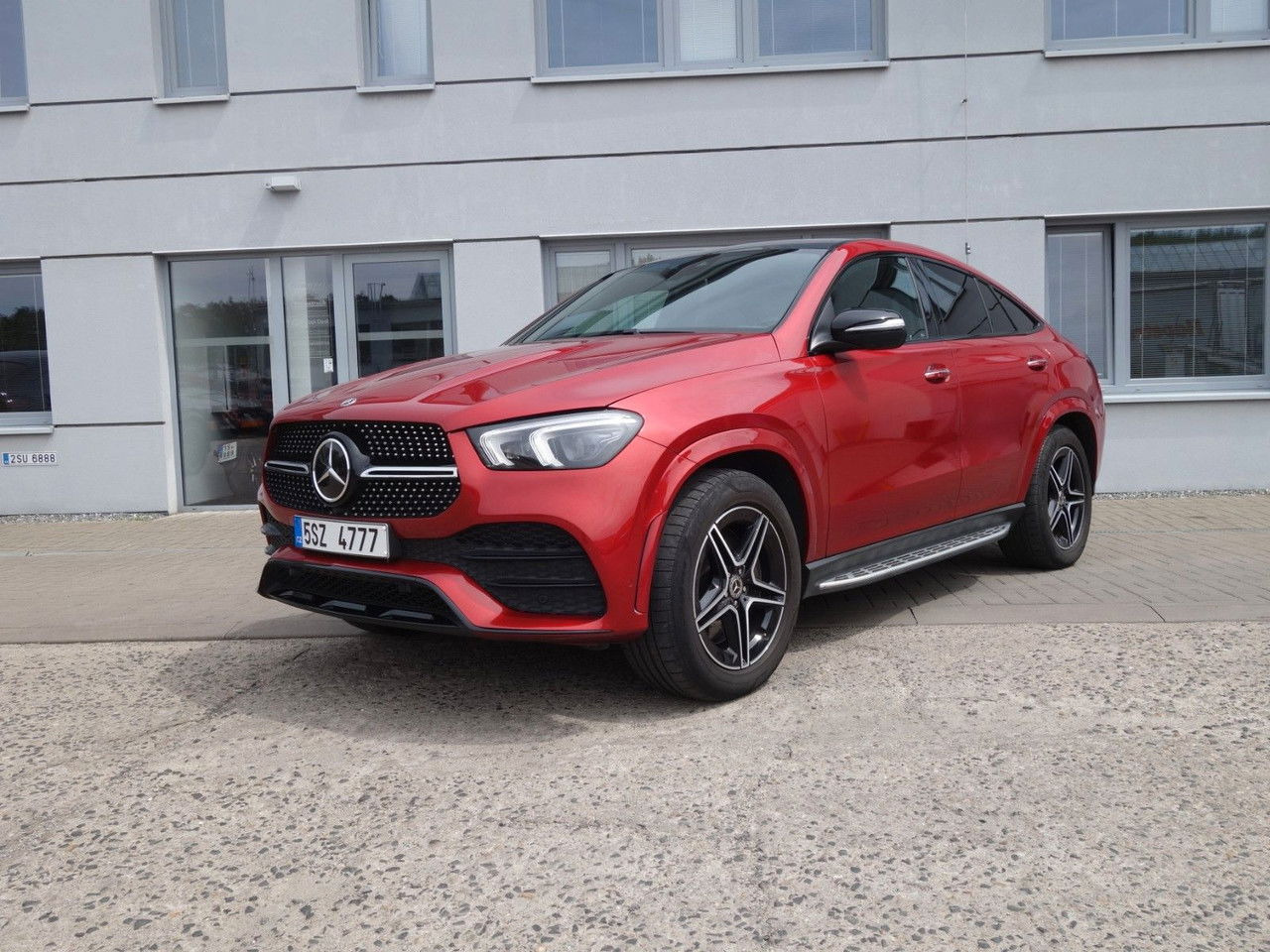 Mercedes-Benz GLE-klasse 400 d 4Matic Coupe Pano - Osobní auto: obrázek 1 Mercedes-Benz GLE-klasse 400 d 4Matic Coupe Pano - Osobní auto: obrázek 1
