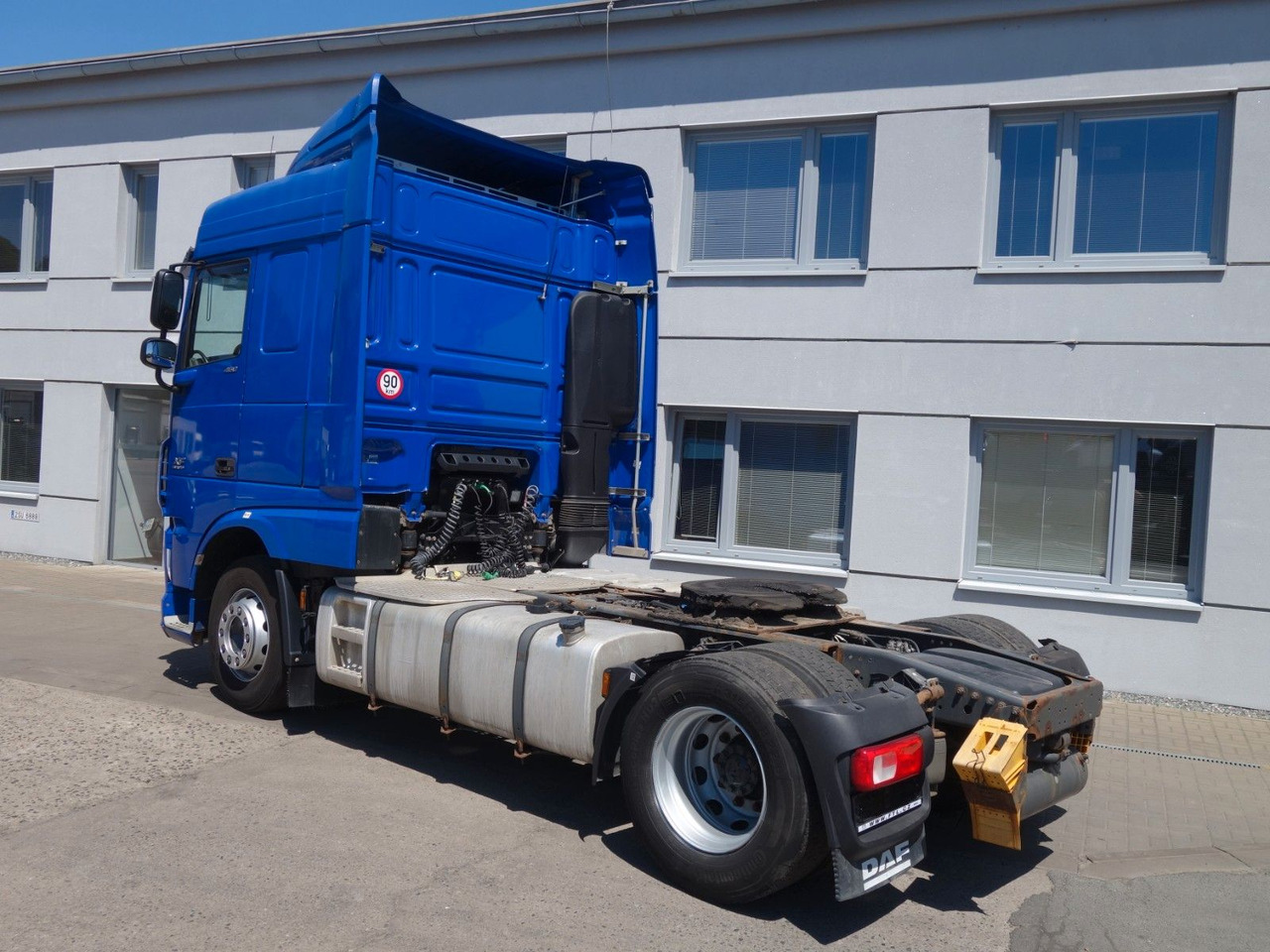 DAF XF 460 SC Standard - Tahač: obrázek 4 DAF XF 460 SC Standard - Tahač: obrázek 4