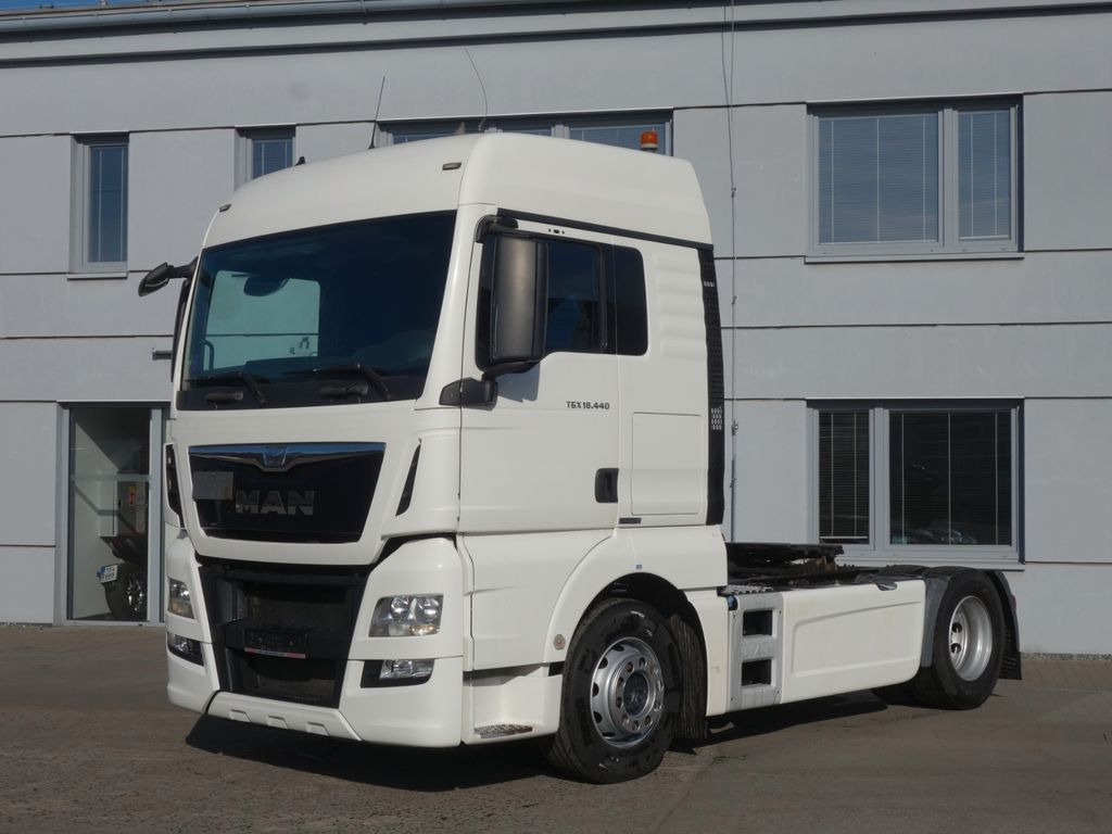 MAN TGX 18.440 XLX E6 ST, Retarder, Kompressor - Tahač: obrázek 2 MAN TGX 18.440 XLX E6 ST, Retarder, Kompressor - Tahač: obrázek 2