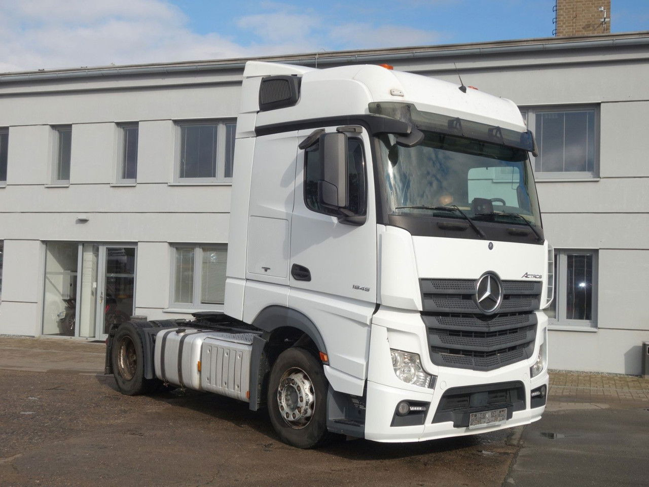 Mercedes-Benz Actros 1845 LS SD, Giga Space - Tahač: obrázek 2 Mercedes-Benz Actros 1845 LS SD, Giga Space - Tahač: obrázek 2