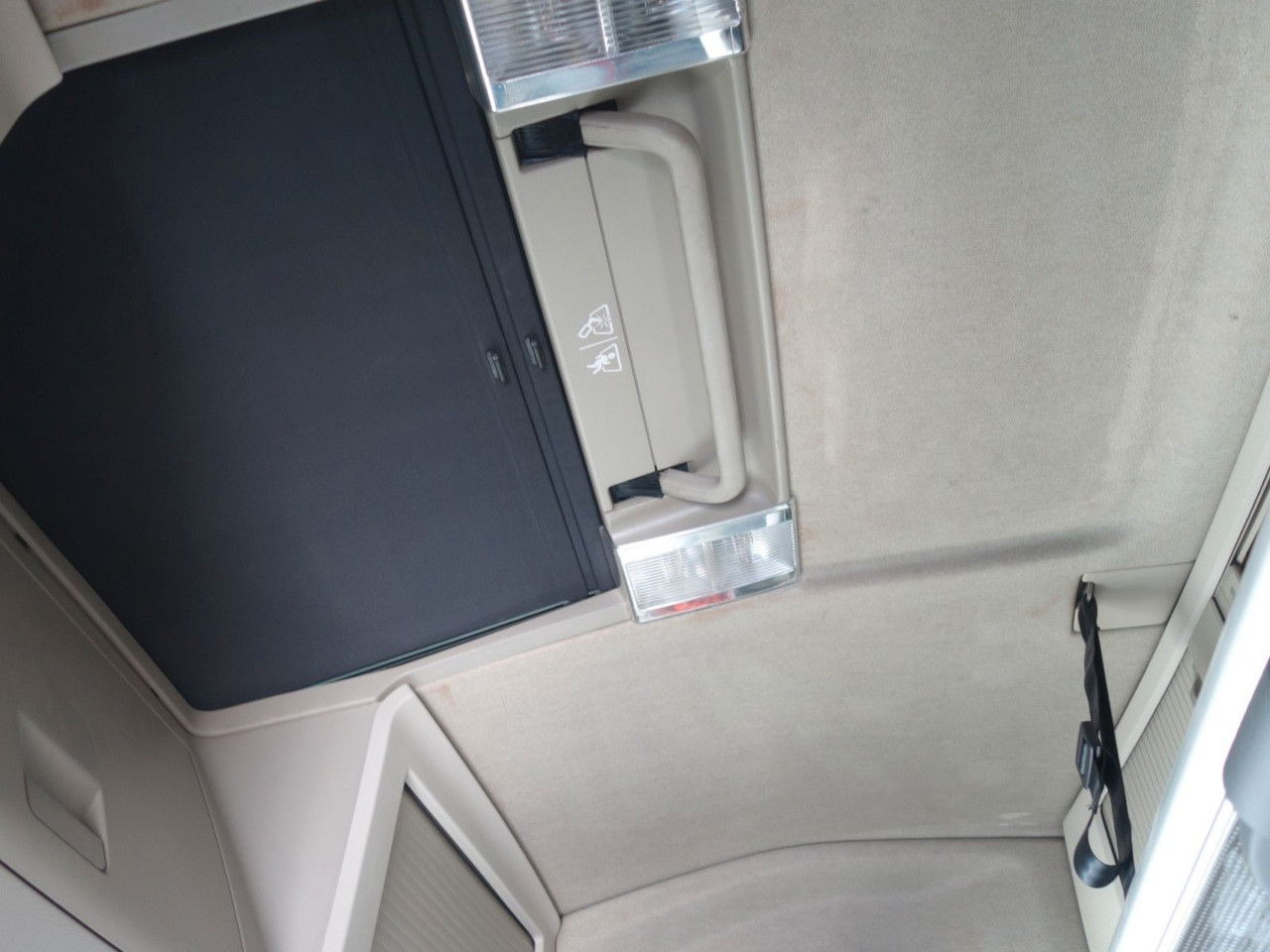 Volvo FH 13.460 Standard leasing Volvo FH 13.460 Standard: obrázek 19 Volvo FH 13.460 Standard leasing Volvo FH 13.460 Standard: obrázek 19