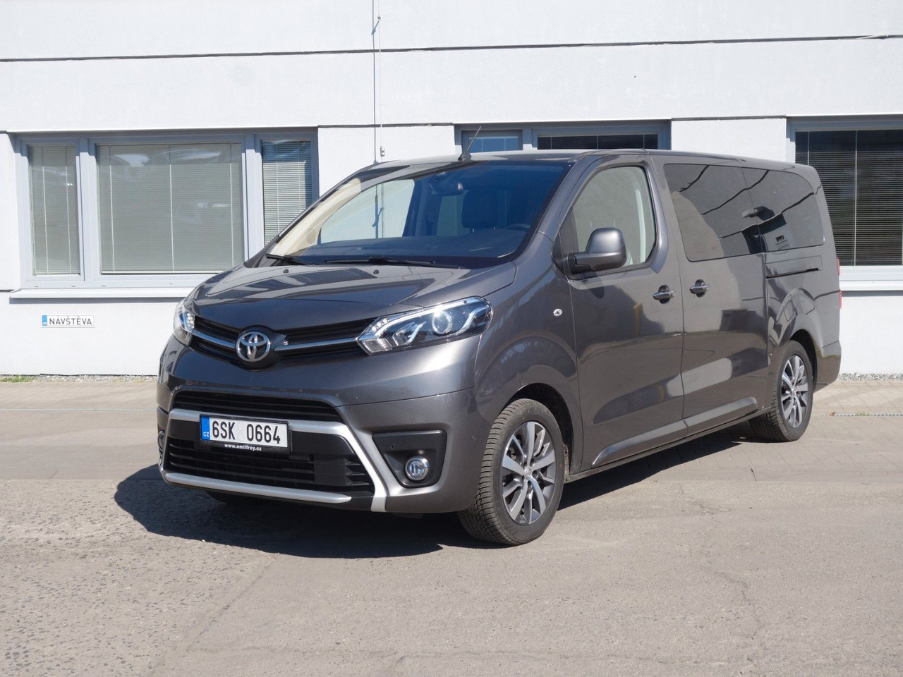 Toyota Proace Verso L2 Executive - Mikrobus: obrázek 1 Toyota Proace Verso L2 Executive - Mikrobus: obrázek 1