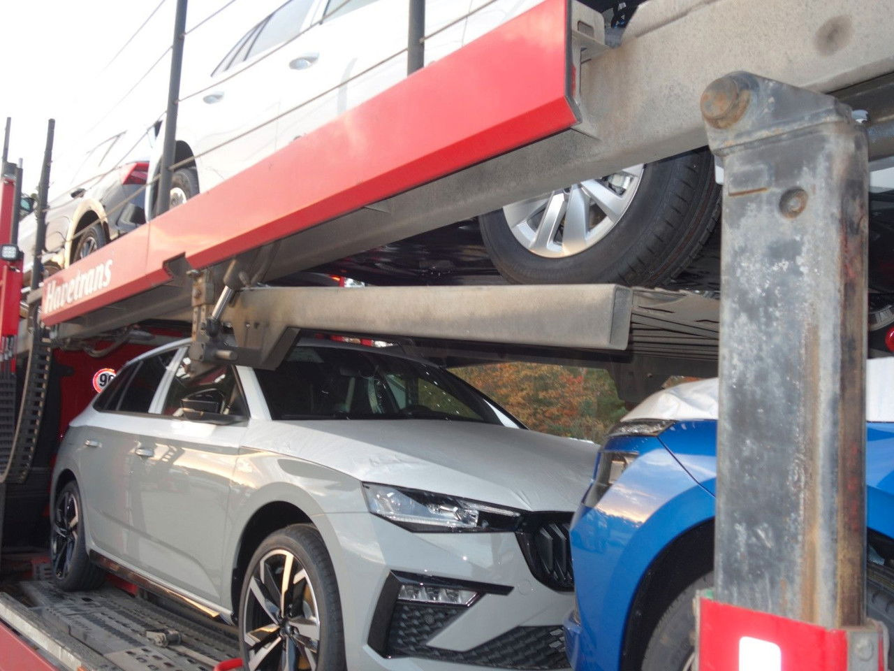 Volvo FM 13 460 6x2 Kässbohrer Metago - Supertrans - Přepravník automobilů: obrázek 5 Volvo FM 13 460 6x2 Kässbohrer Metago - Supertrans - Přepravník automobilů: obrázek 5