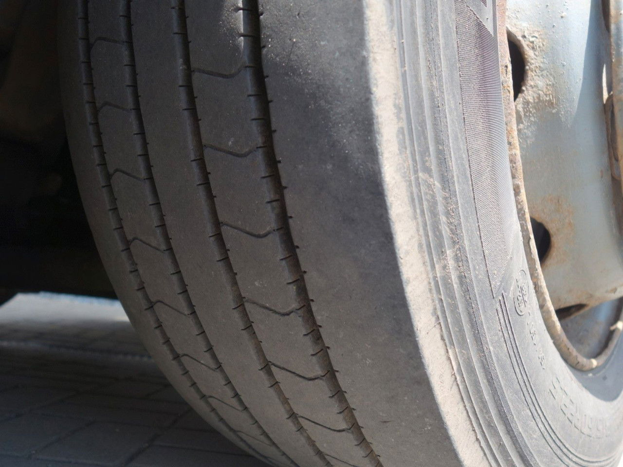 Volvo FM 380 6x2 + Panav Anhänger leasing Volvo FM 380 6x2 + Panav Anhänger: obrázek 13 Volvo FM 380 6x2 + Panav Anhänger leasing Volvo FM 380 6x2 + Panav Anhänger: obrázek 13