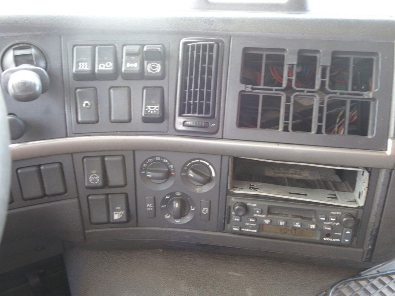 Volvo FM 380 6x2 + Panav Anhänger leasing Volvo FM 380 6x2 + Panav Anhänger: obrázek 19 Volvo FM 380 6x2 + Panav Anhänger leasing Volvo FM 380 6x2 + Panav Anhänger: obrázek 19