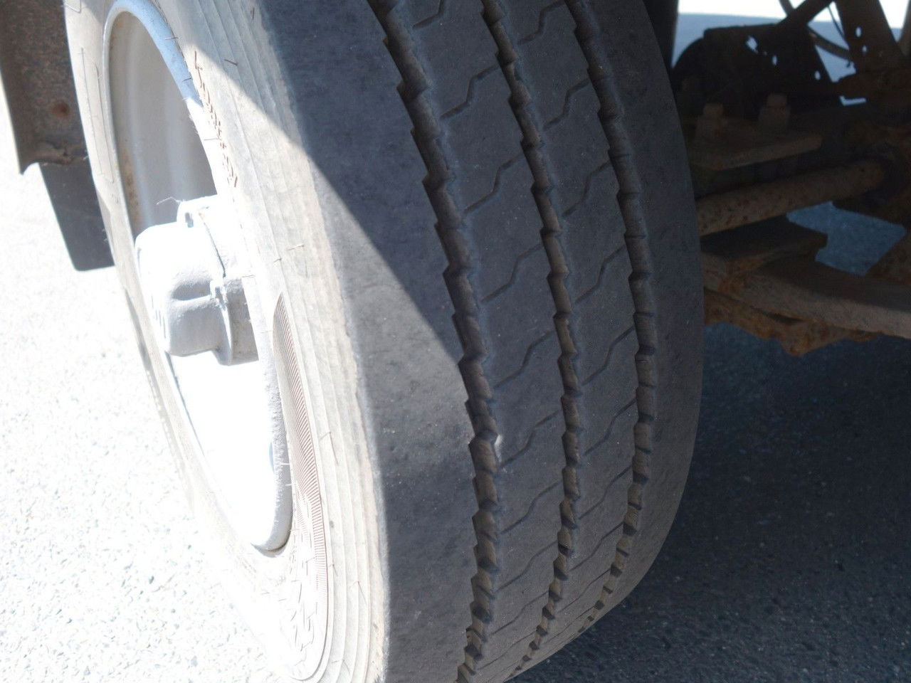 Volvo FM 380 6x2 + Panav Anhänger leasing Volvo FM 380 6x2 + Panav Anhänger: obrázek 7 Volvo FM 380 6x2 + Panav Anhänger leasing Volvo FM 380 6x2 + Panav Anhänger: obrázek 7