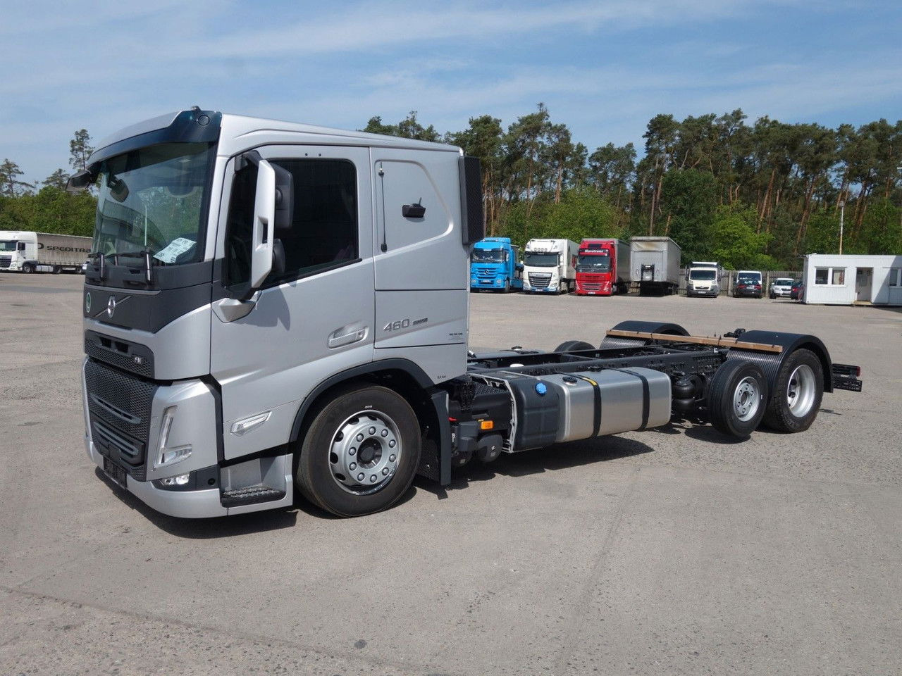 Volvo FM 460 FM13 6x2 Neue RTO , Kassbohrer, Rolfo, Rimo - Podvozek s kabinou: obrázek 2 Volvo FM 460 FM13 6x2 Neue RTO , Kassbohrer, Rolfo, Rimo - Podvozek s kabinou: obrázek 2