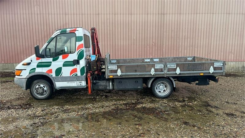 Iveco 35C11 - Nákladní automobil valníkový/ Plošinový: obrázek 3 Iveco 35C11 - Nákladní automobil valníkový/ Plošinový: obrázek 3