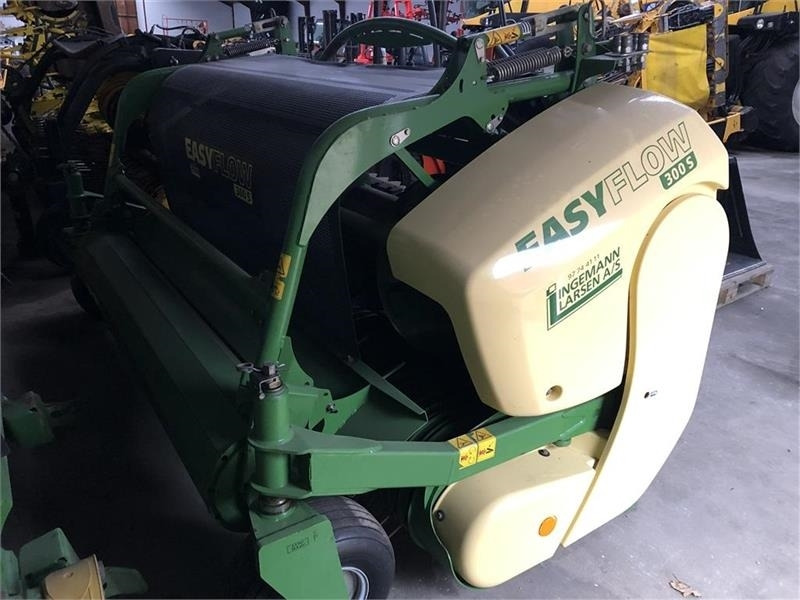 Krone EasyFlow 300S - Stroj na sklizeň pícnin: obrázek 3 Krone EasyFlow 300S - Stroj na sklizeň pícnin: obrázek 3