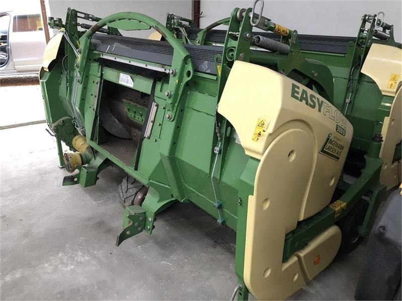 Krone EasyFlow 300S - Stroj na sklizeň pícnin: obrázek 1 Krone EasyFlow 300S - Stroj na sklizeň pícnin: obrázek 1