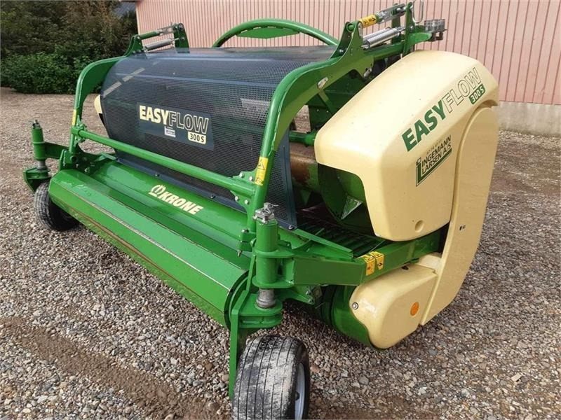 Krone EasyFlow 300S - Stroj na sklizeň pícnin: obrázek 2 Krone EasyFlow 300S - Stroj na sklizeň pícnin: obrázek 2