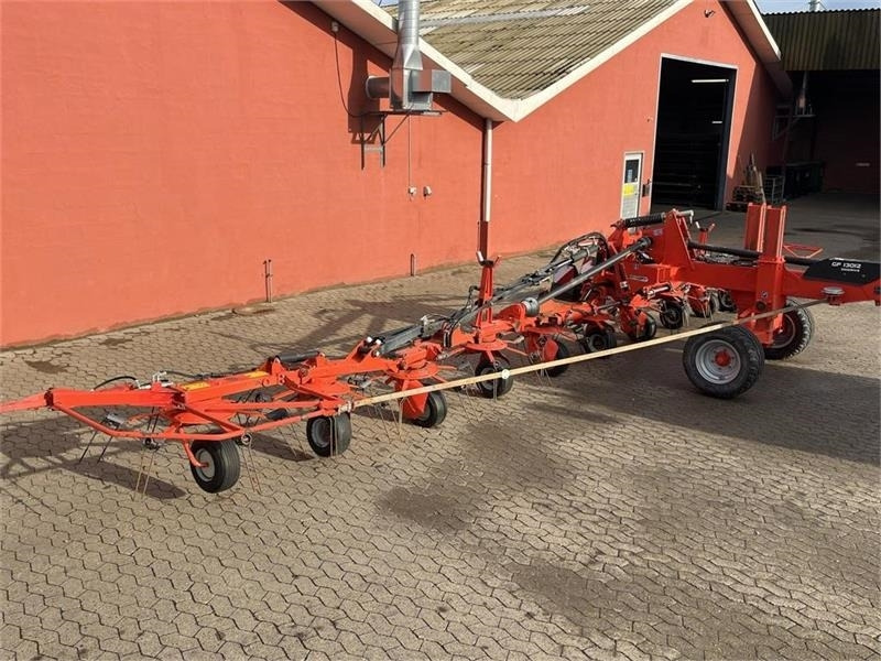 Kuhn GF13012 - Obraceč/ Shrnovač: obrázek 2 Kuhn GF13012 - Obraceč/ Shrnovač: obrázek 2