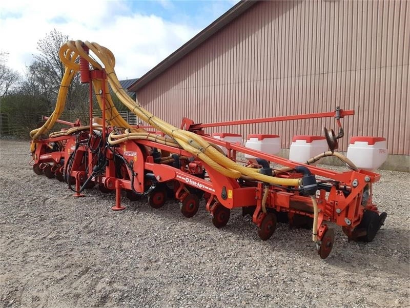 Maschio Gaspardo Manta XL 12 rk med PA1 fronttank - Secí stroj: obrázek 4 Maschio Gaspardo Manta XL 12 rk med PA1 fronttank - Secí stroj: obrázek 4