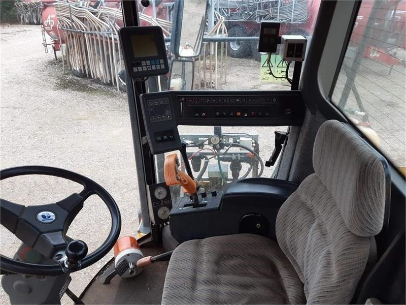 Sklízecí řezačka New Holland FX 50 FINSNITTER: obrázek 13