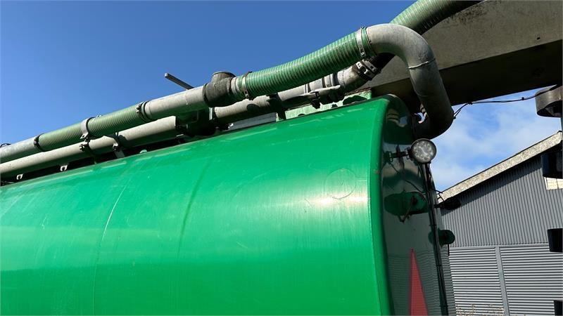 Samson PG20 - Fekální cisterna: obrázek 5 Samson PG20 - Fekální cisterna: obrázek 5