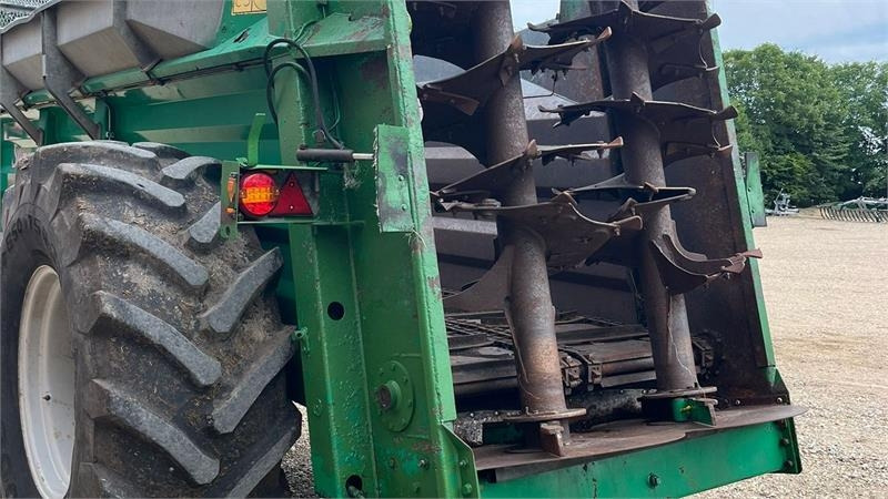 Samson SP 15 - Rozmetadlo chlévské mrvy: obrázek 3 Samson SP 15 - Rozmetadlo chlévské mrvy: obrázek 3