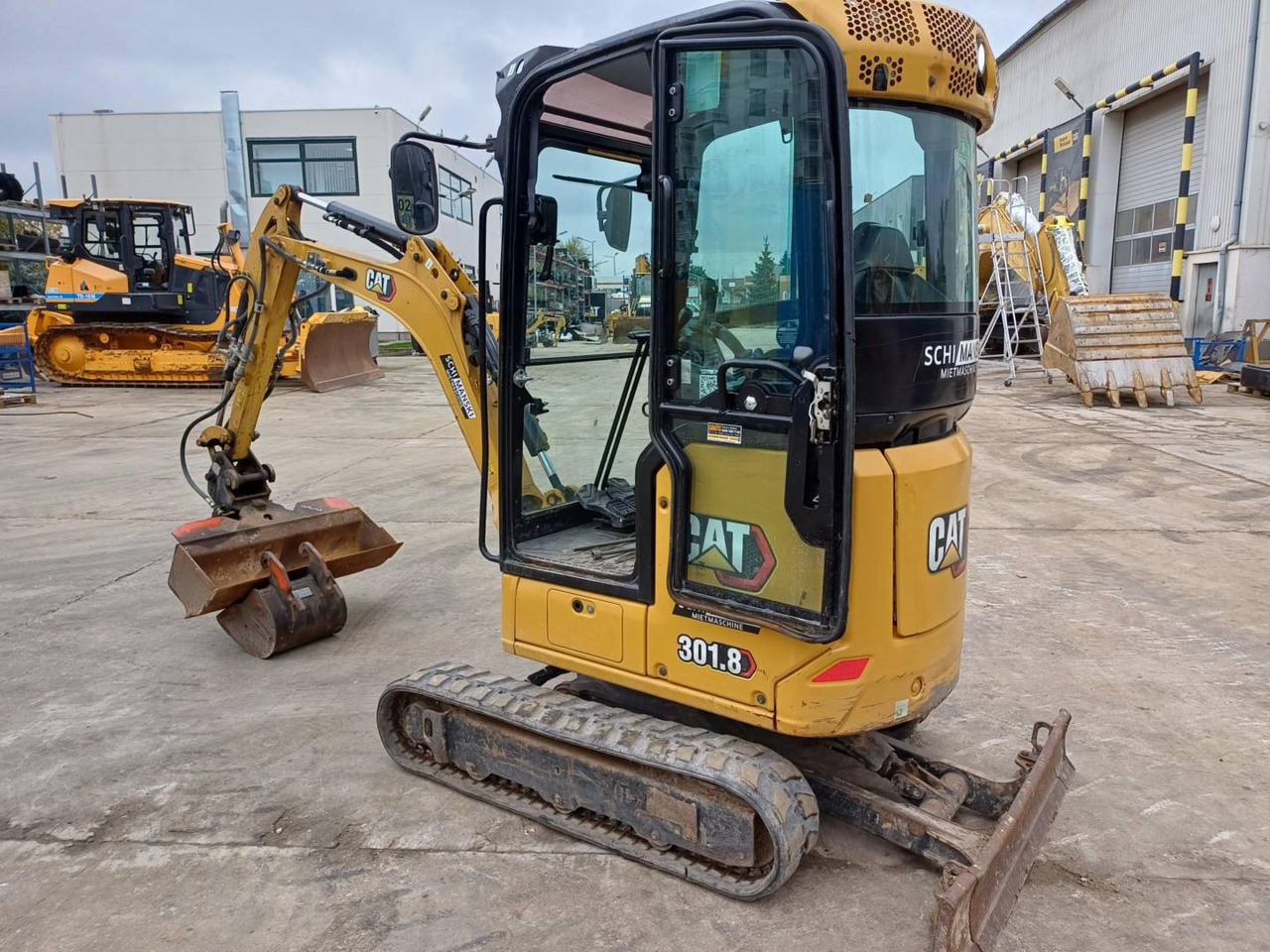 CAT 301.8-05 - Pásové rýpadlo: obrázek 4 CAT 301.8-05 - Pásové rýpadlo: obrázek 4