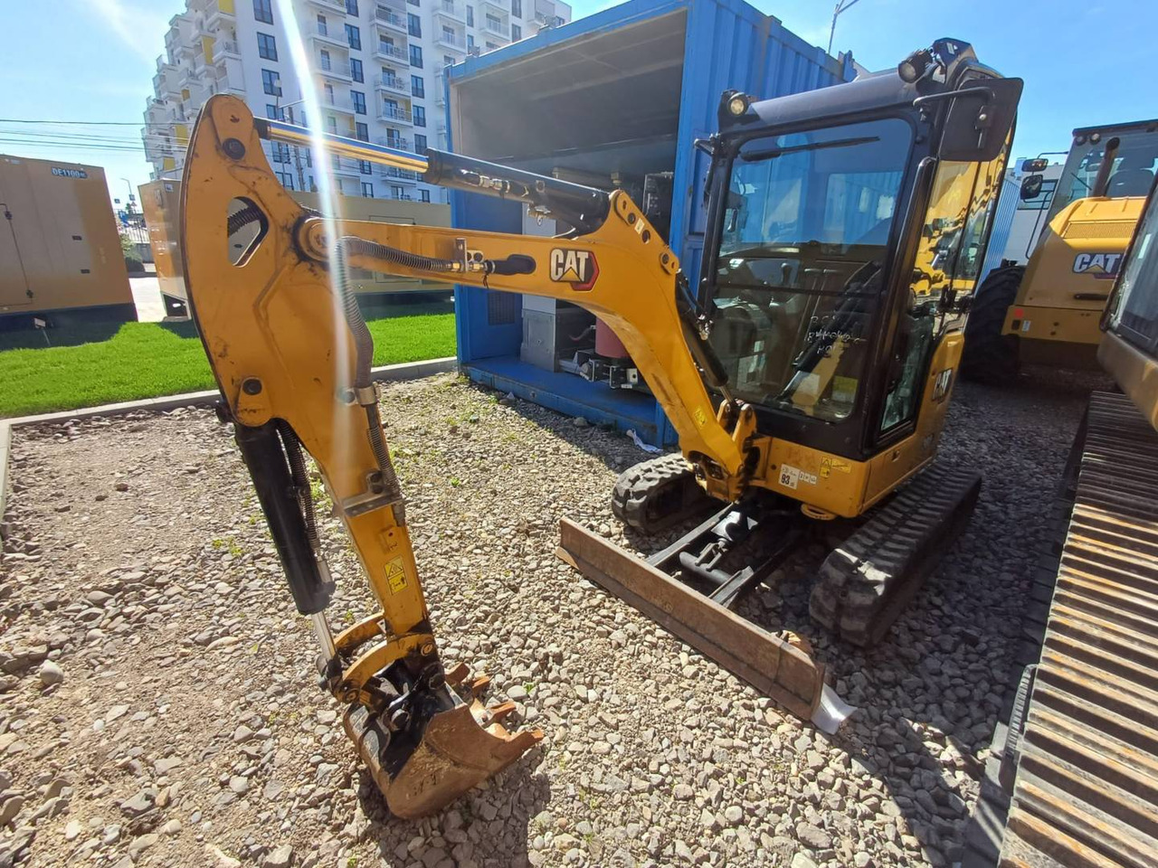 CAT 302-05CR - Pásové rýpadlo: obrázek 1 CAT 302-05CR - Pásové rýpadlo: obrázek 1
