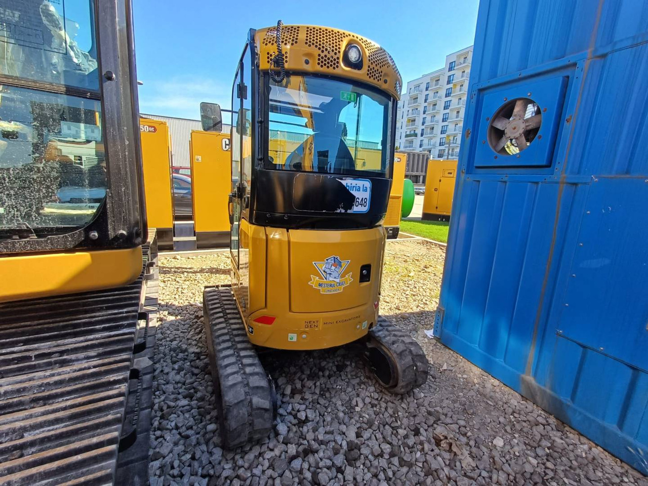 CAT 302-05CR - Pásové rýpadlo: obrázek 4 CAT 302-05CR - Pásové rýpadlo: obrázek 4