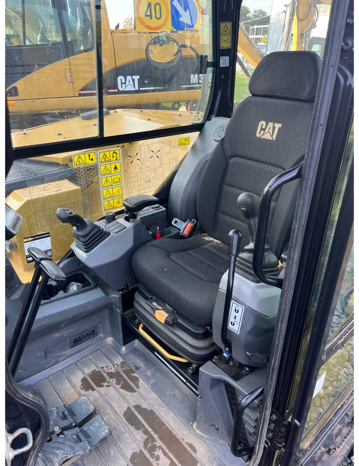 Pásové rýpadlo CAT 308-07CR: obrázek 7
