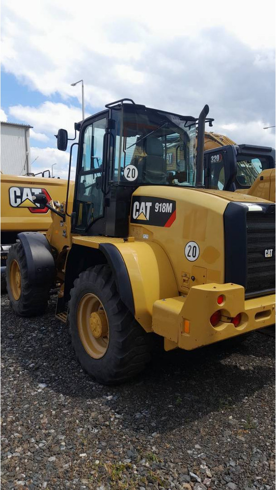 CAT 918M - Kolový nakladač: obrázek 4 CAT 918M - Kolový nakladač: obrázek 4
