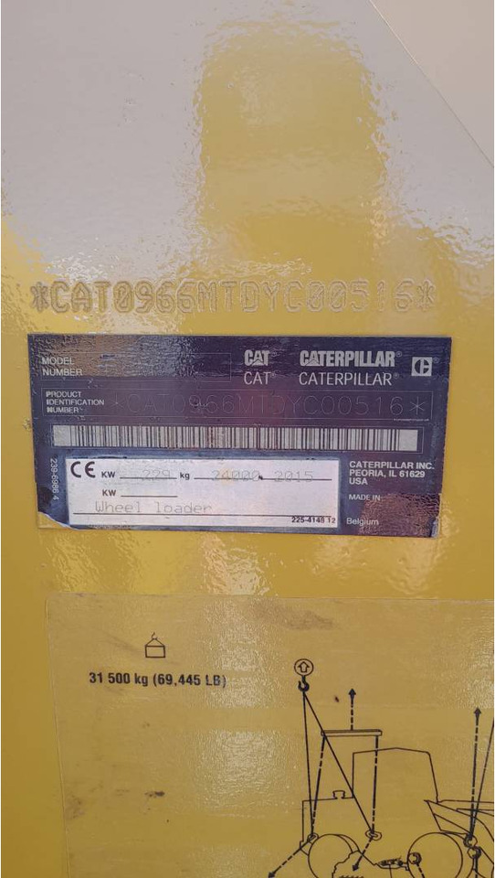 CAT 966M - Kolový nakladač: obrázek 5 CAT 966M - Kolový nakladač: obrázek 5