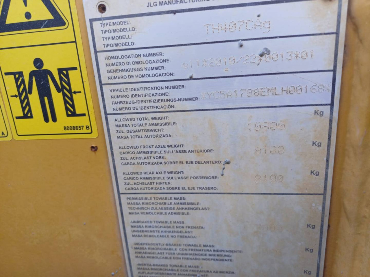 Teleskopický manipulátor CAT TH407C: obrázek 6