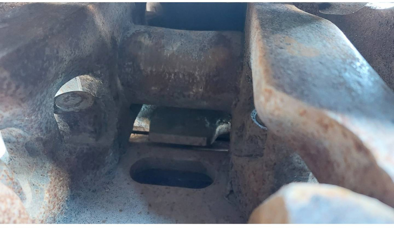 Pásové rýpadlo CAT 352: obrázek 25